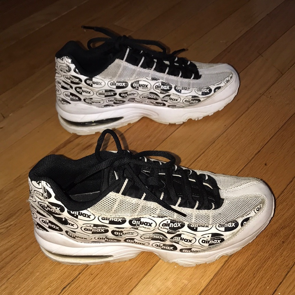 Nike Air Max Sneakers in Black and White